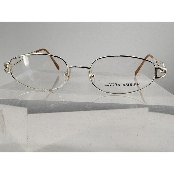 Laura Ashley Sheridan Silver Distressed Look Frame Italy 52-18-135 (K) main image 8